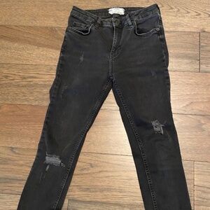 Free People Distressed Black skinny jeans size 25